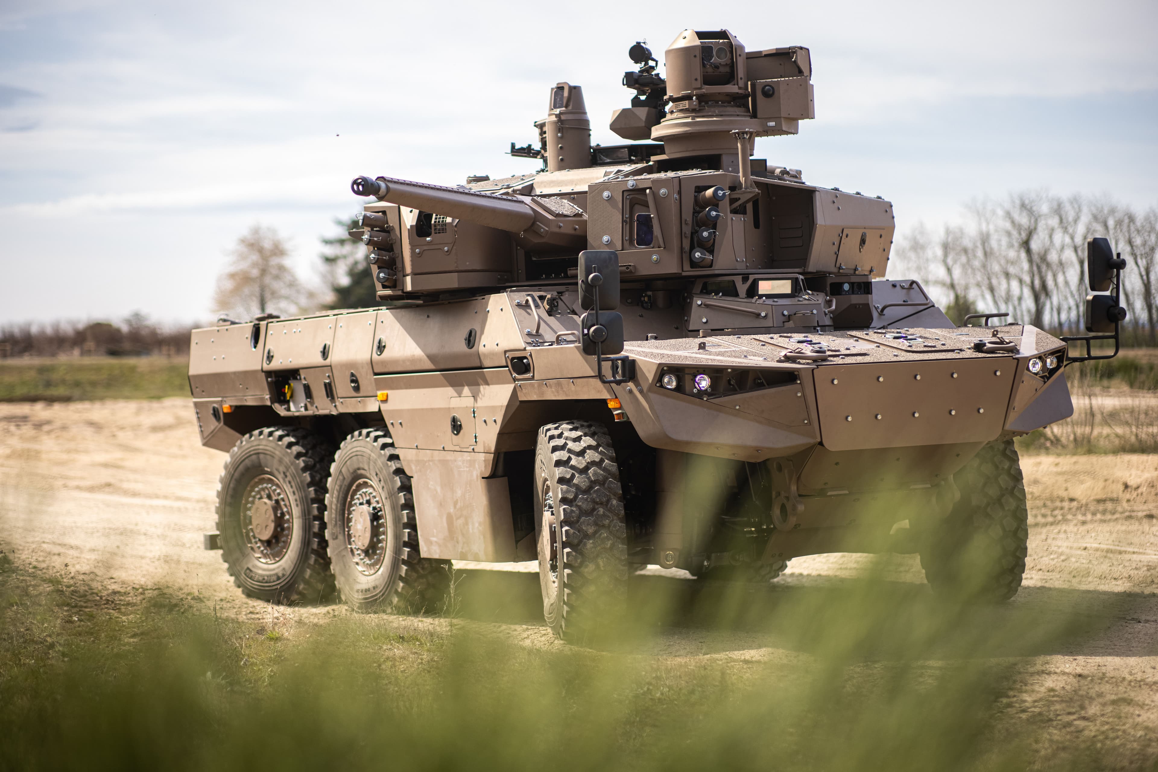 KNDS France delivers first EBRC Jaguar armored vehicles at R3 standard to the French Army